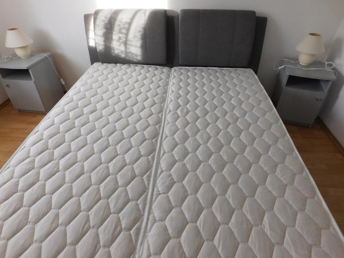Akacfa Hortenzia Apartman ซาลาคาโรส ภายนอก รูปภาพ