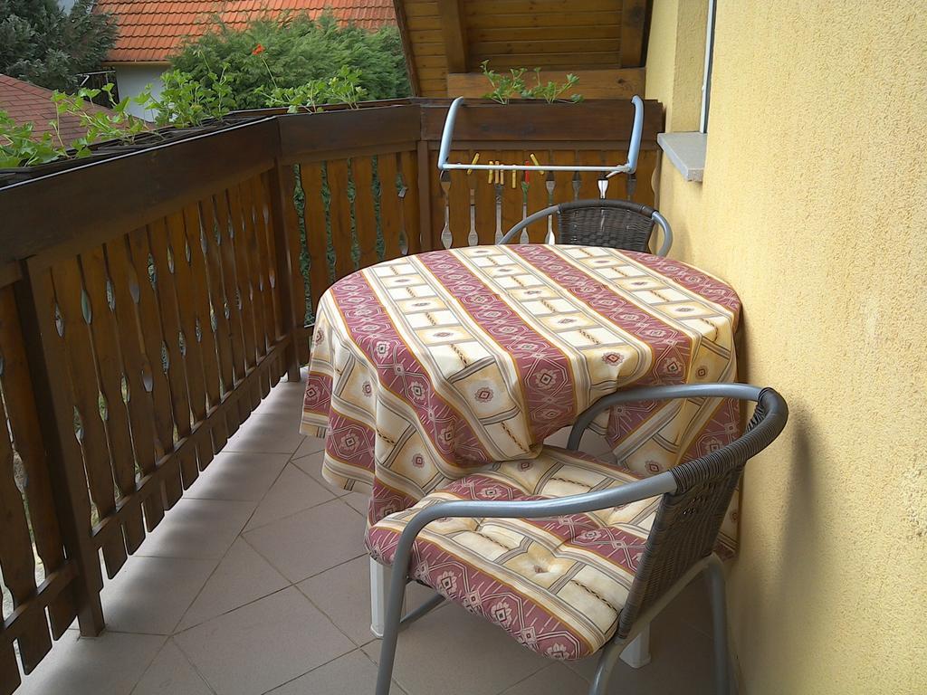 Akacfa Hortenzia Apartman ซาลาคาโรส ภายนอก รูปภาพ